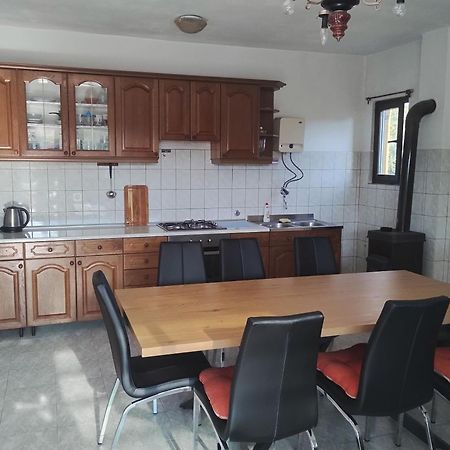 Apartment Denis Kaprije Bagian luar foto